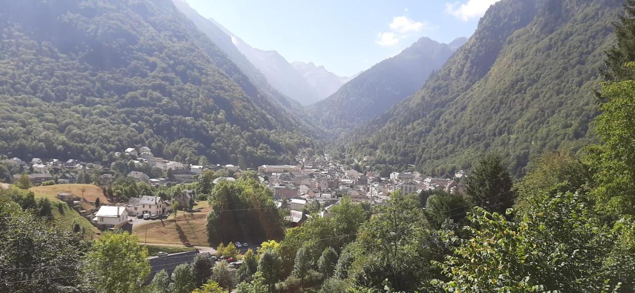 Agreable Appartement Avec Balcon Dans Residence Calme Cauterets Exterior foto