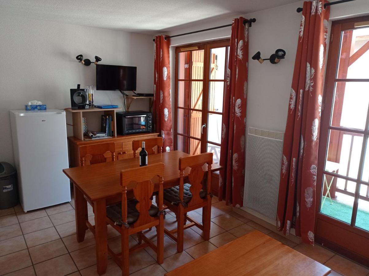 Agreable Appartement Avec Balcon Dans Residence Calme Cauterets Exterior foto